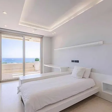 ヴィラ Tranquila En Barrios Selecto *